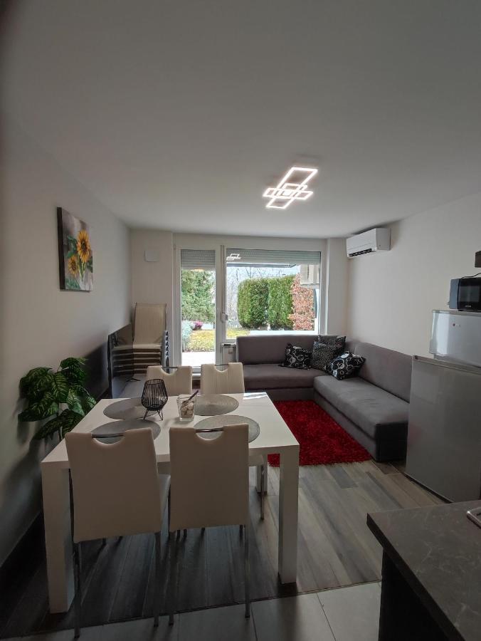 Apartment Mojca Бовец Екстер'єр фото